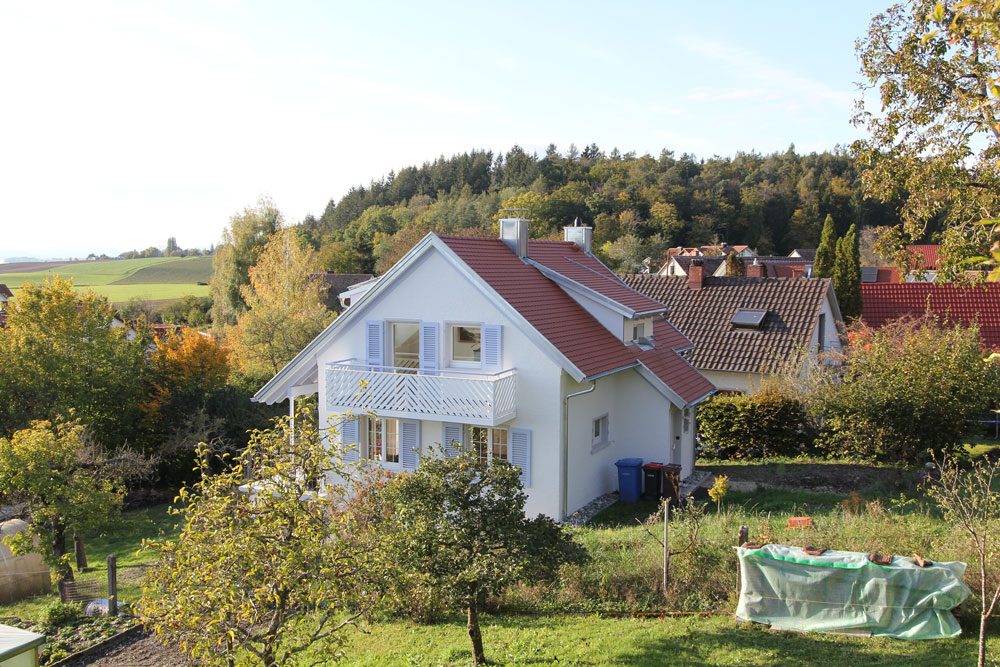 Schlossbergstraße 4.